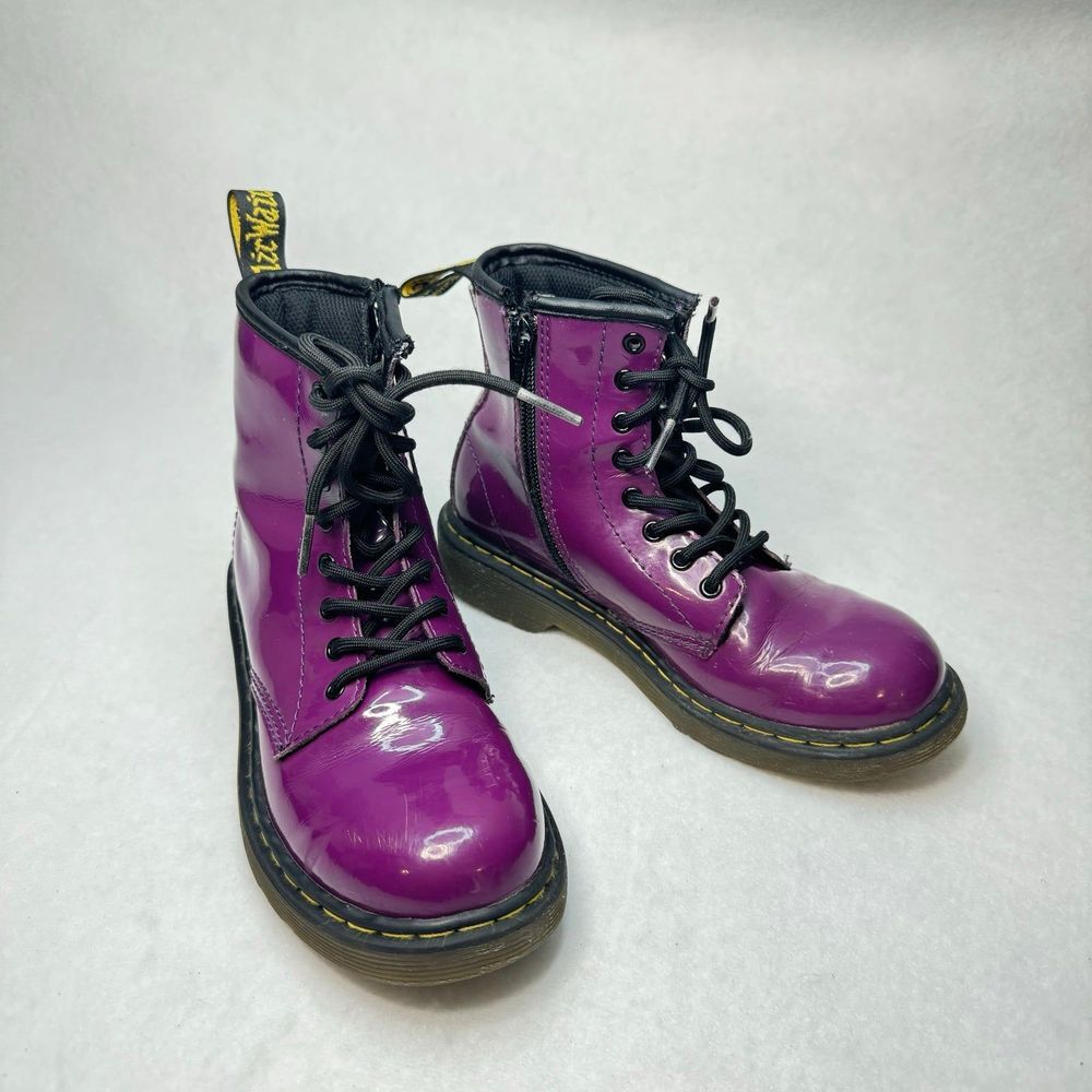Dr Martens Delaney Blackcurrant Purple Patent leather size 2